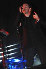 Watch Massive Attack Live In Glastonbury Merdb